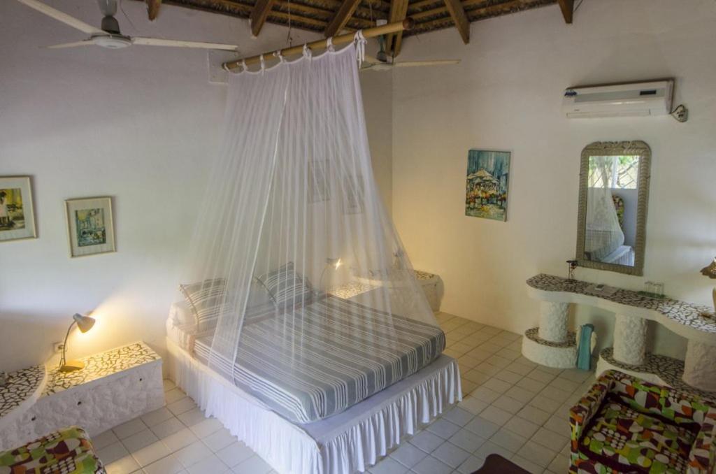 Chez Maggie Hotel & Restaurant Morondava Eksteriør billede